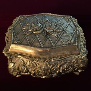 Elegant Gold Floral Music Gold Metal Jewelry Box Made in Japan